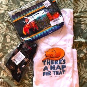 Cat Lovers Feline Tee Sox Bag NWT Laurel Burch